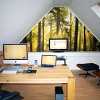 30 Inspiring Freelance Workspaces and Offices for Designers