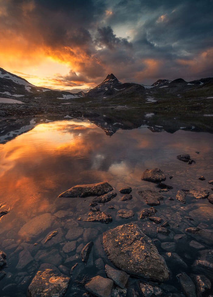 The Eagle has Landed by Ole Henrik Skjelstad