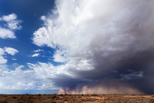 A Haboob Rolls through Phoenix